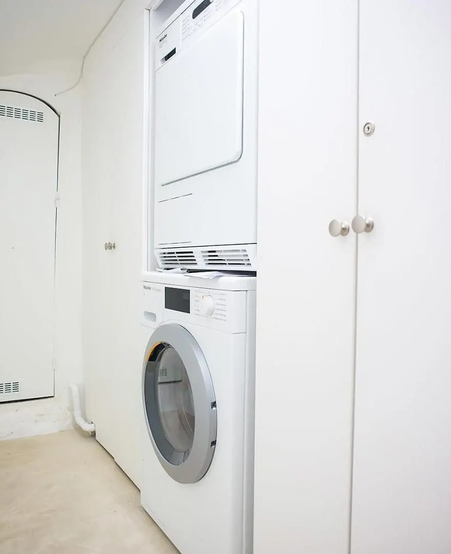 Διαμέρισμα Jardin Prive - Gorgeous 3 Bed House In Le Marais *