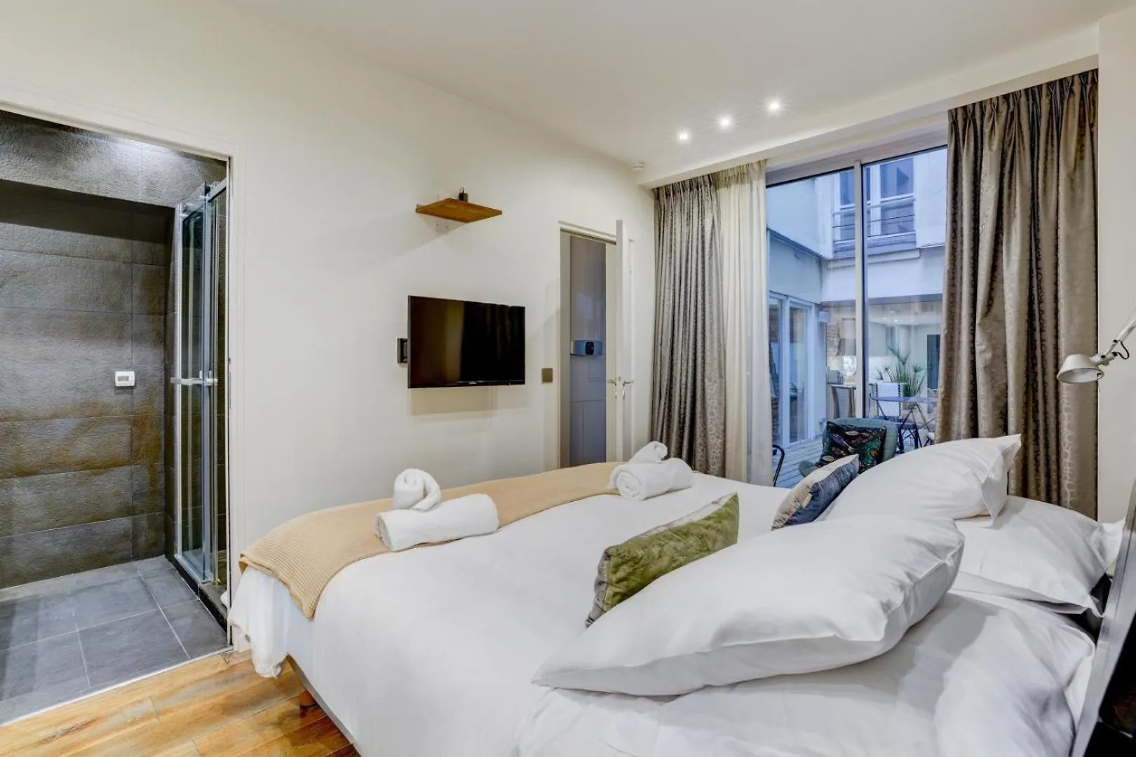 Jardin Prive - Gorgeous 3 Bed House In Le Marais Διαμέρισμα *