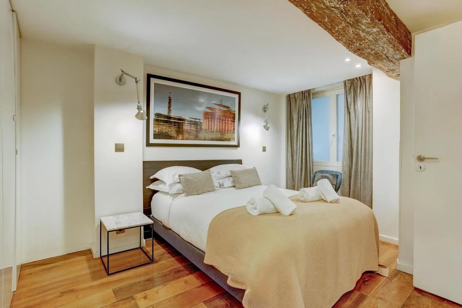 Jardin Prive - Gorgeous 3 Bed House In Le Marais Διαμέρισμα Παρίσι